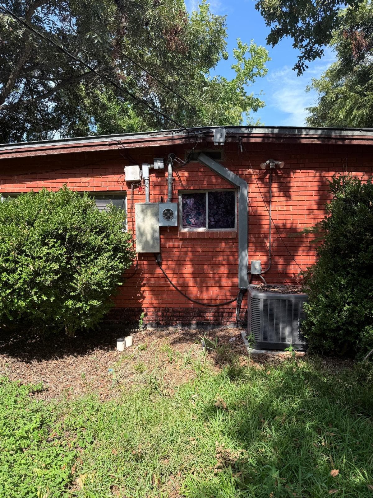 OFF MARKET 3/2/2 SFR + Lot Next Door in Seagoville, TX 75159